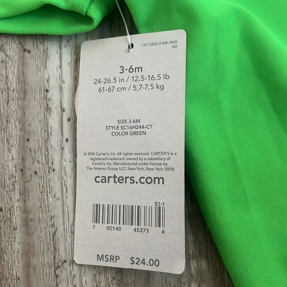 NEW Carter’s Baby Infant swimsuit Rash guard Top Shirt Size 3-6 months